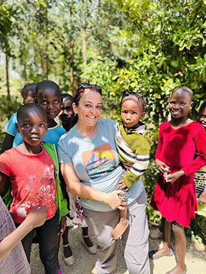 Dr. Eshaghi Volunteering